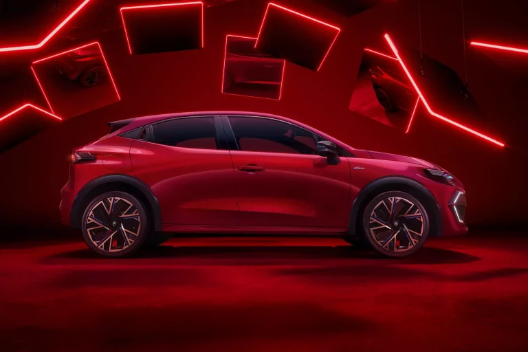 der neue Renault Clio seitlich